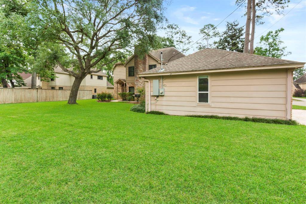Come check out this gorgeous home on a huge corner lot!