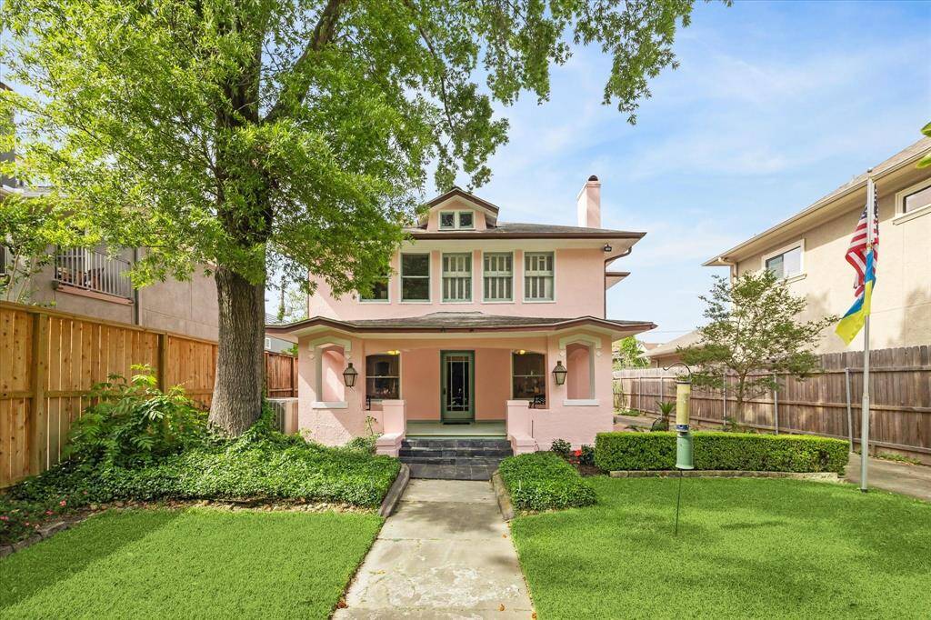 Welcome to 612 Harold St., in the heart of Montrose & Audubon Place.