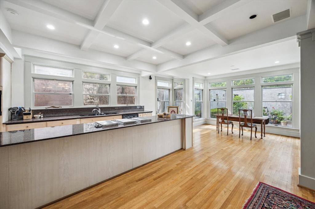 Light, bright and also freshly painted interior, this huge kitchen & breakfast room was added on the back of the home in 1993 by the previous owner.