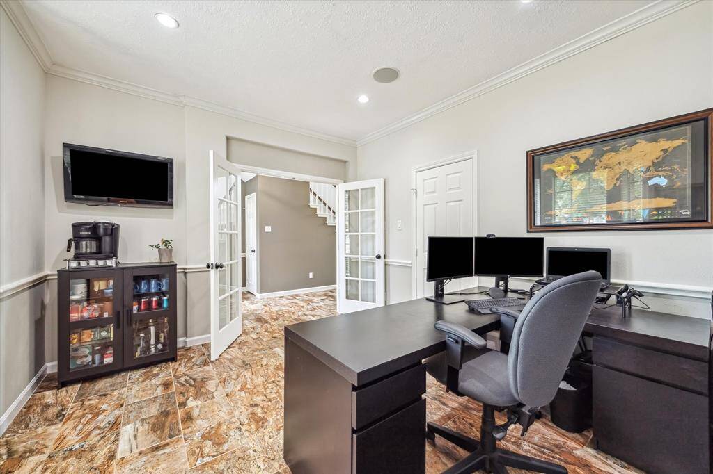 This room can be used for office, dining room or 5the bedroom!