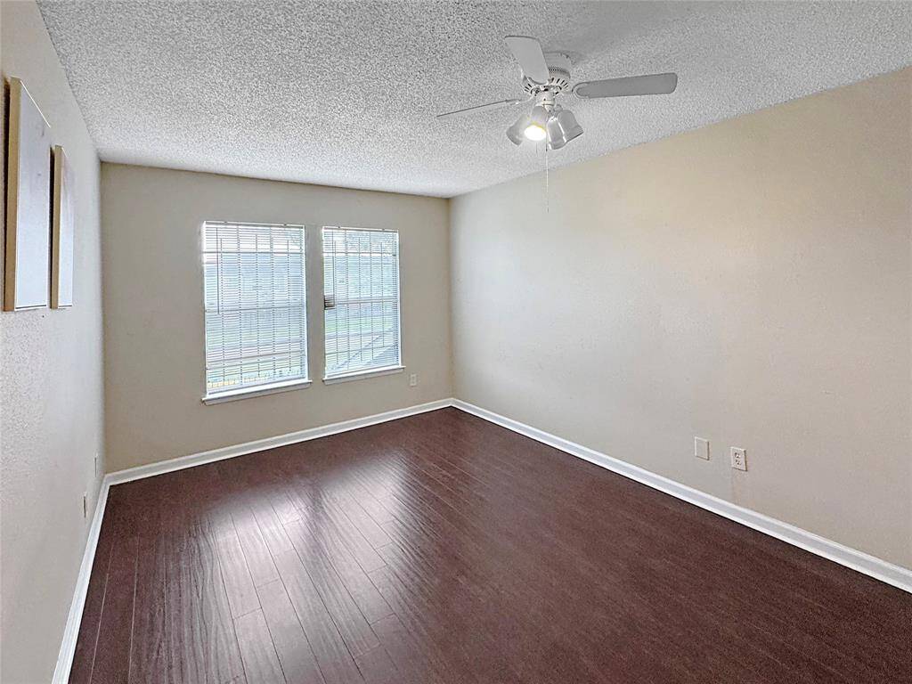 Located in a non-flood zone area and close to Beltway 8