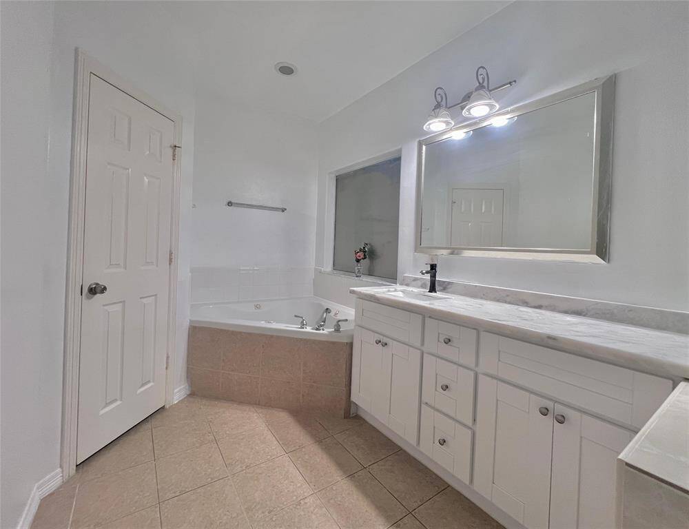 Primary Bathroom with Jetted Tub