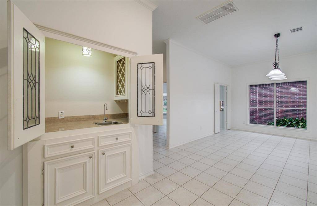 Wet Bar