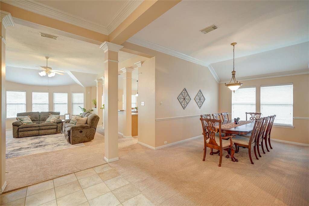 Large formal dining room ideal for large, holiday gatherings or small, intimate evening dinners. No need for a formal -- how about a music room, study hall, craft spot, play room...
