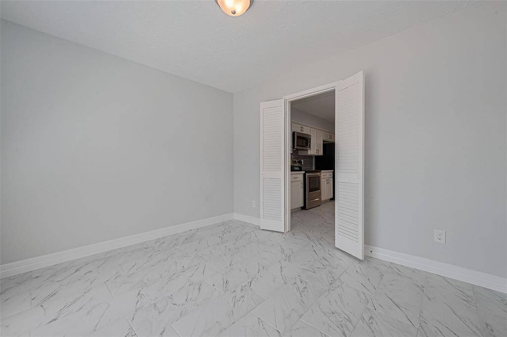Leading way to kitchen