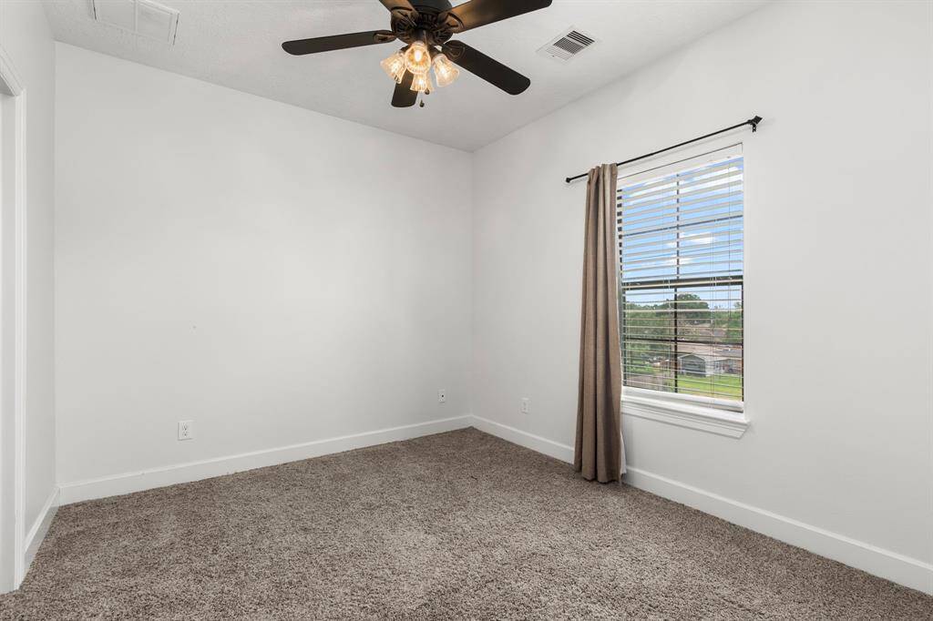 3rd floor secondary bedroom.