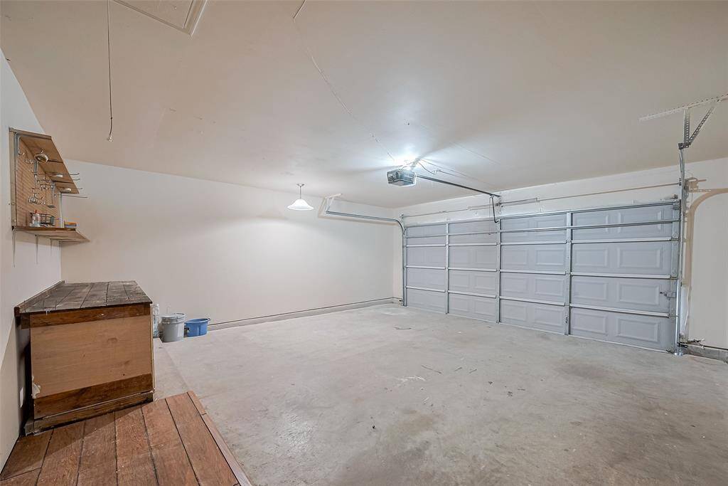 Garage Area