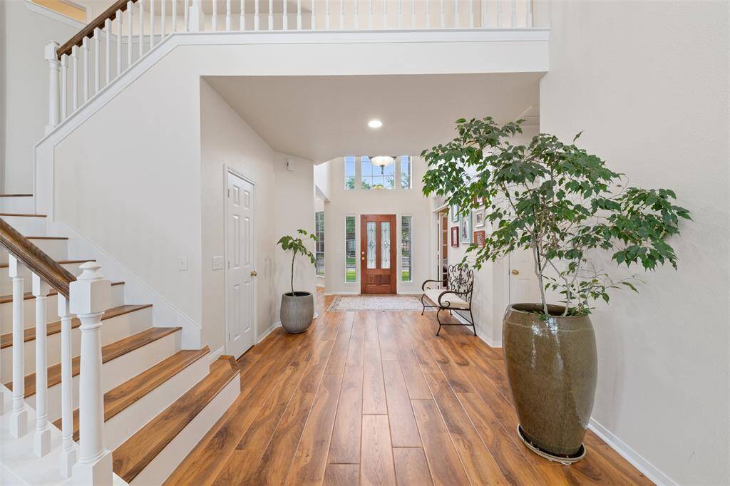 Entry/Foyer