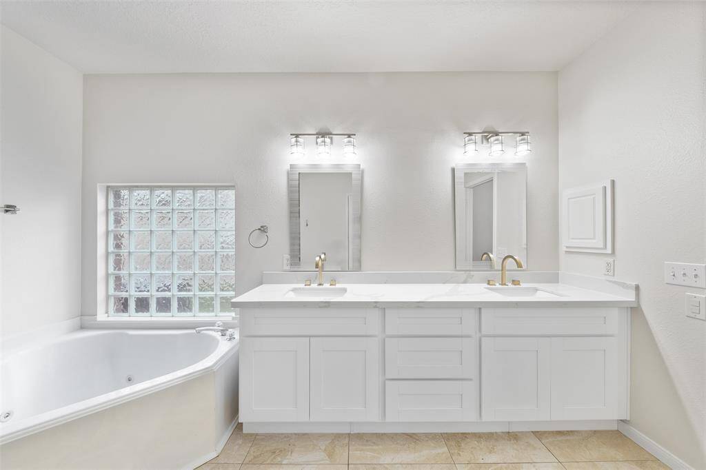 Updated Primary Bath
