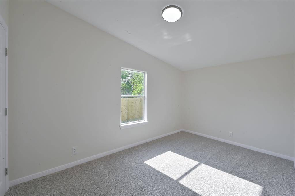 Bedroom2.