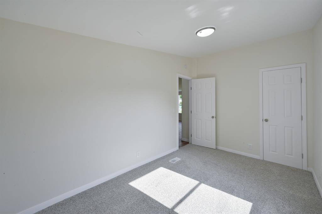 Bedroom2.