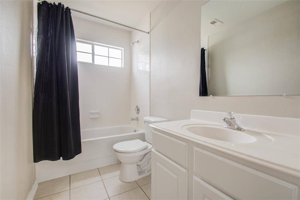 Secondary bathroom