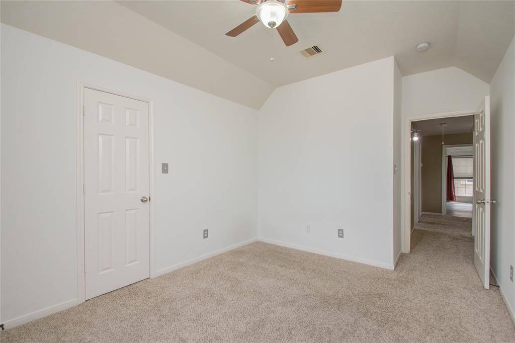Ceiling fans in all the bedrooms