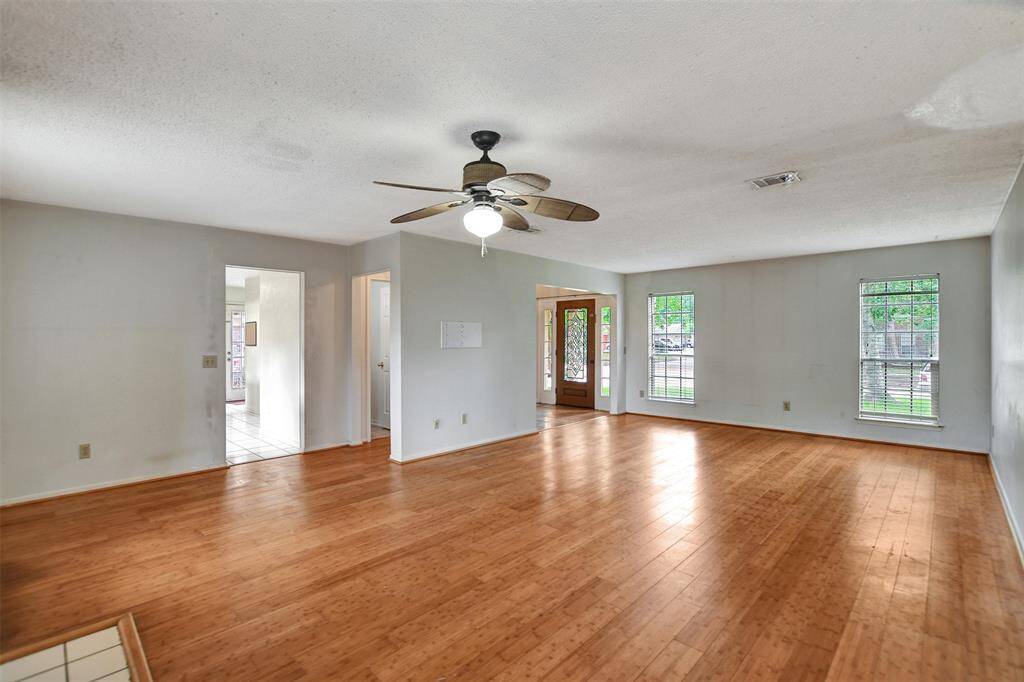 Living area flows easily to the kitchen.