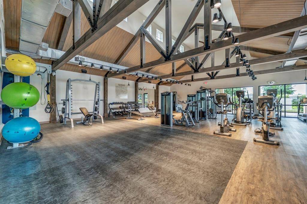 A state of the art fitness center has everything you need, just steps away from home.