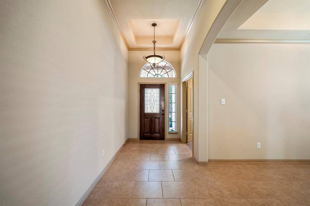 This home is spotlessly clean.