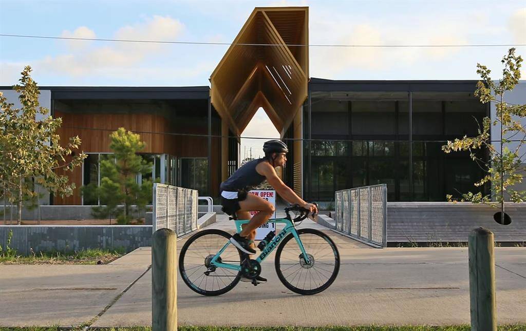 MKT Promenade Trail & Shopping (approximate 8 min drive) Promenade and Gathering Park. The MKT Trail courses through the heart of Houston.