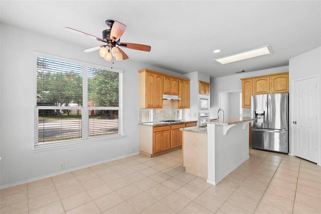 Large Island Kitchen