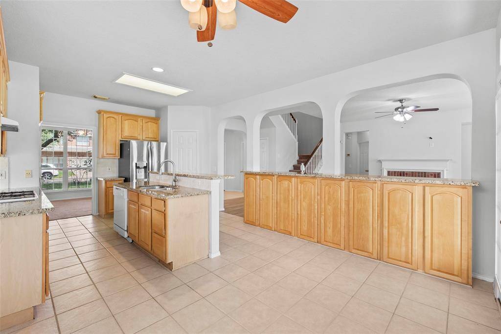 Cabinets Galore