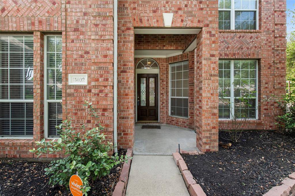 Beautiful Front Entry