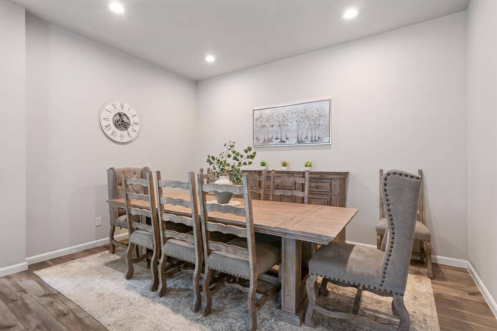 Formal dining