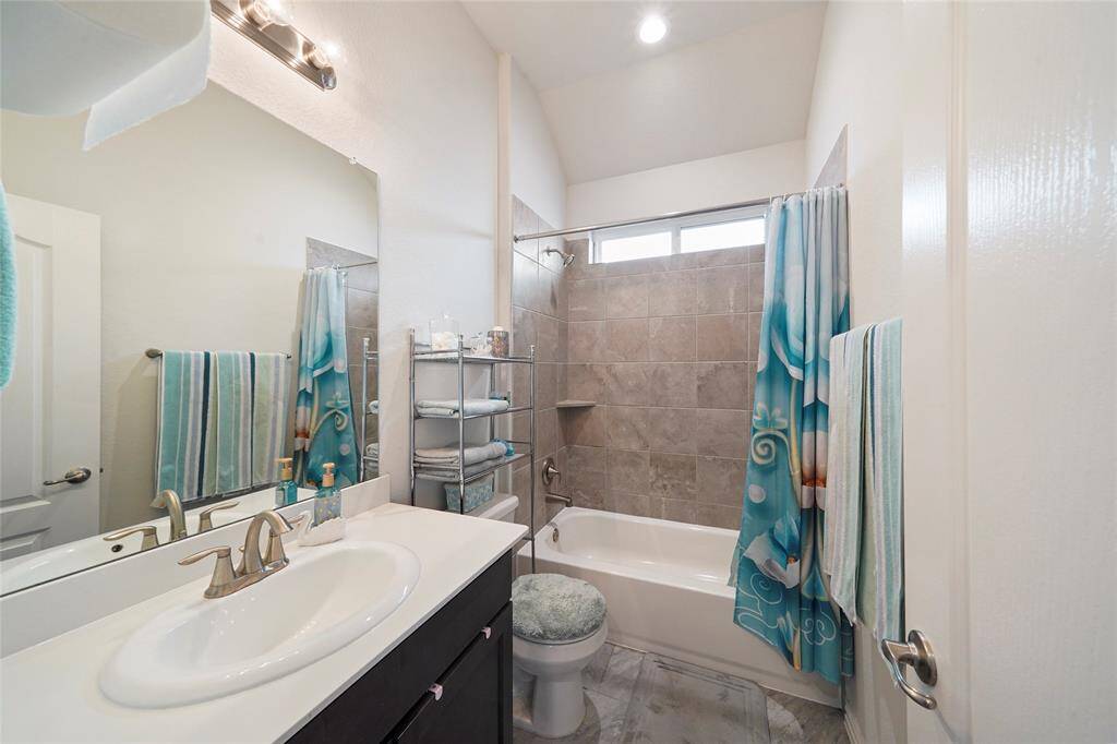 Guest bathroom