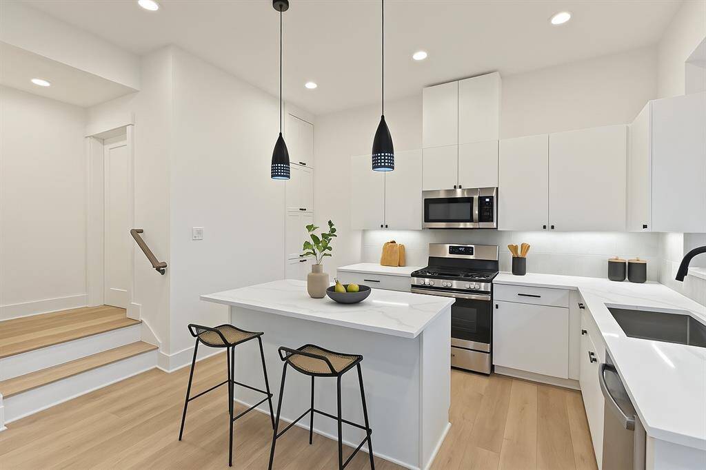 Kitchen - Virtual Staging
