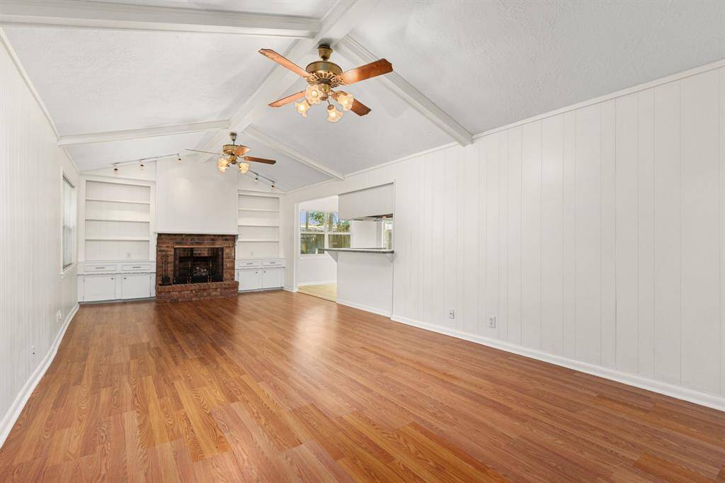 Welcome home! The expansive great room boasts soaring ceilings neutral paint, solid surface floors throughout. Fabulous open floor plan designed for entertaining.