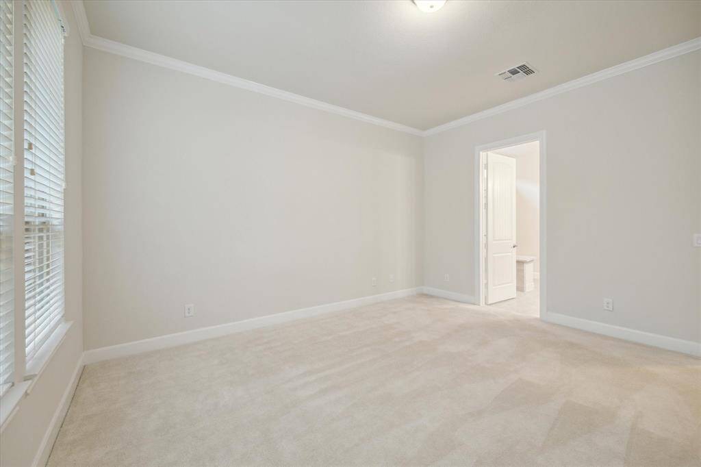 Master bedroom without furniture.
