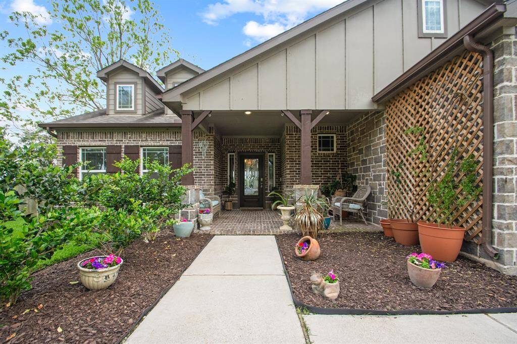 Cozy covered front porch