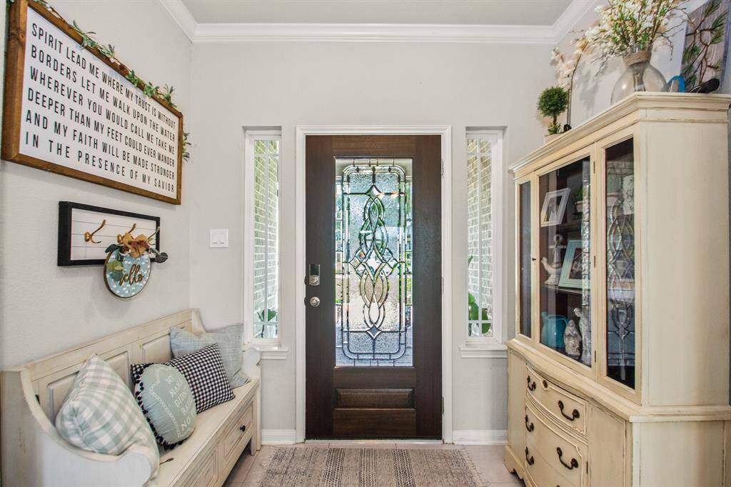 Oversized entry