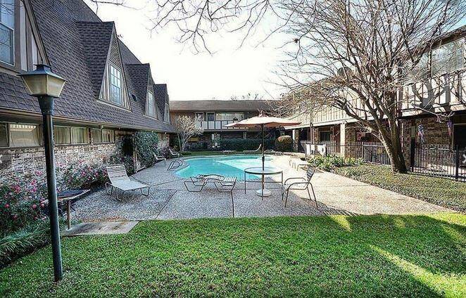 Common Areas/Pool