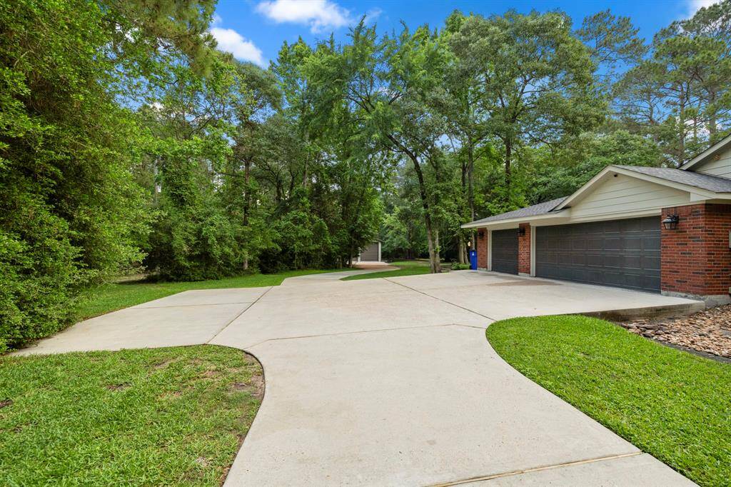 3 car garage
