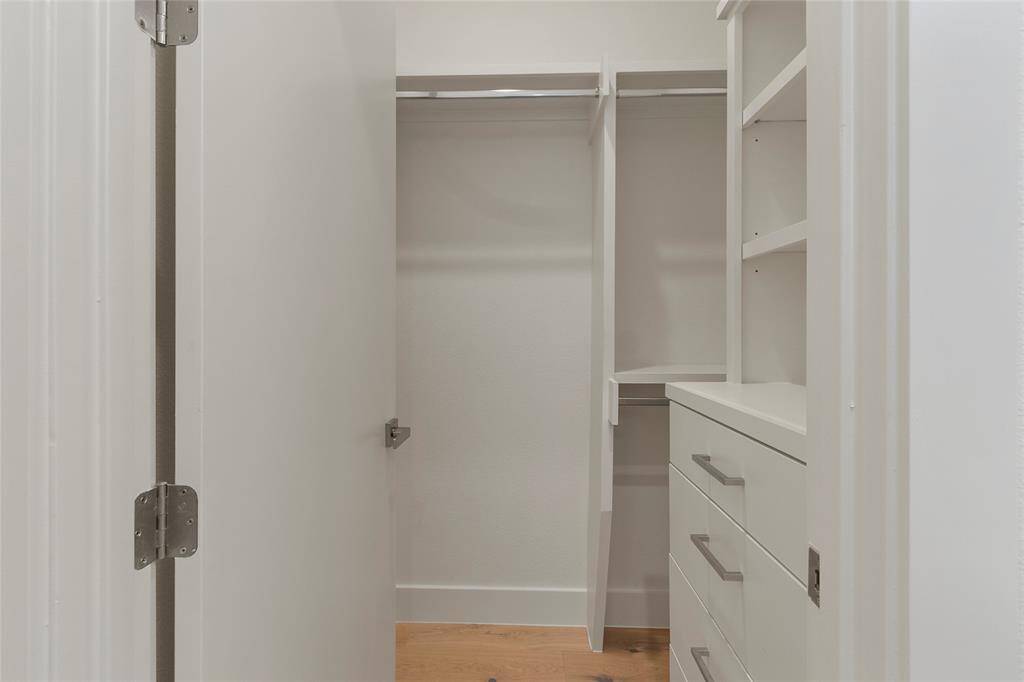 Secondary bedroom #2 ensuite CUSTOM closet