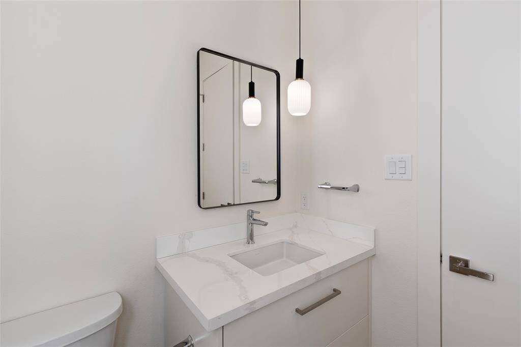 Half bathroom on 1st floor