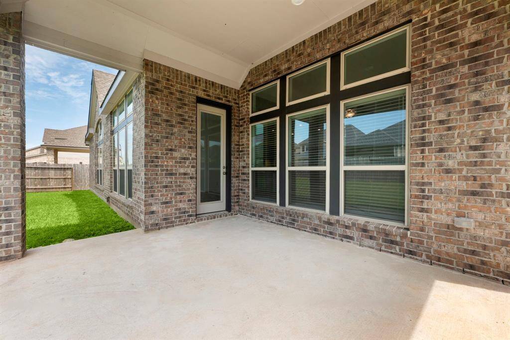 Covered Rear Patio