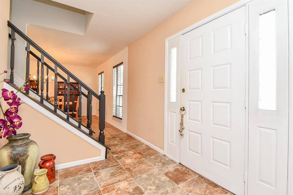 The entry foyer greets you as you enter.