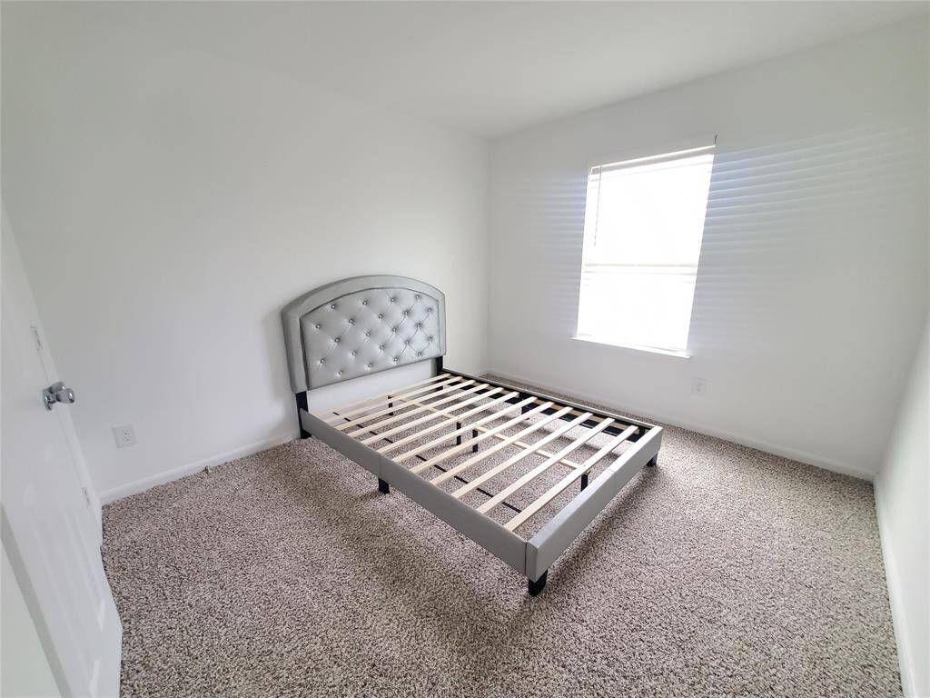Guest bedroom 1