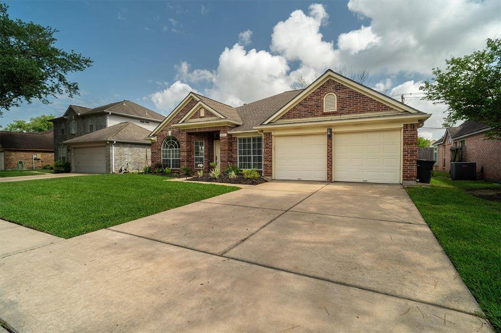 GREAT NEIGHBORHOOD TO RAISE A FAMILY!