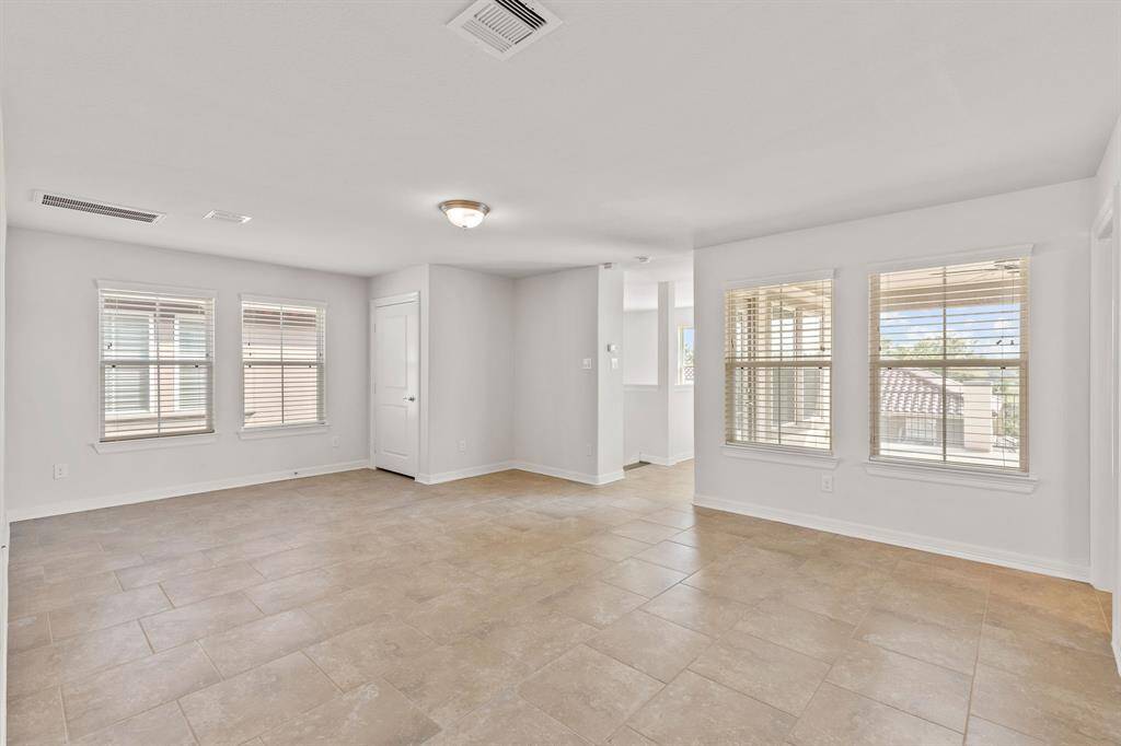 3rd Floor Open Room
