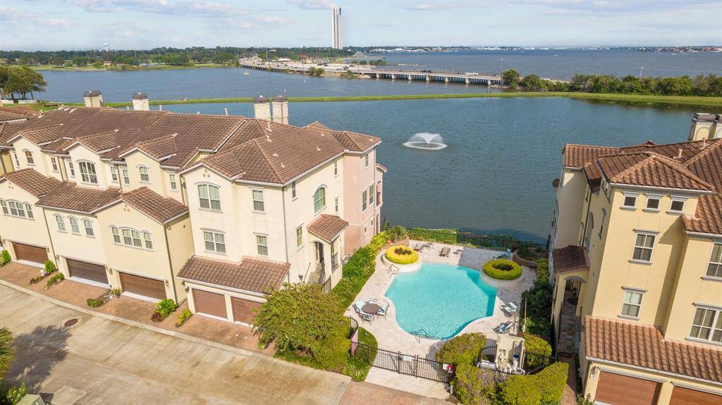 Pool on Clear Lake