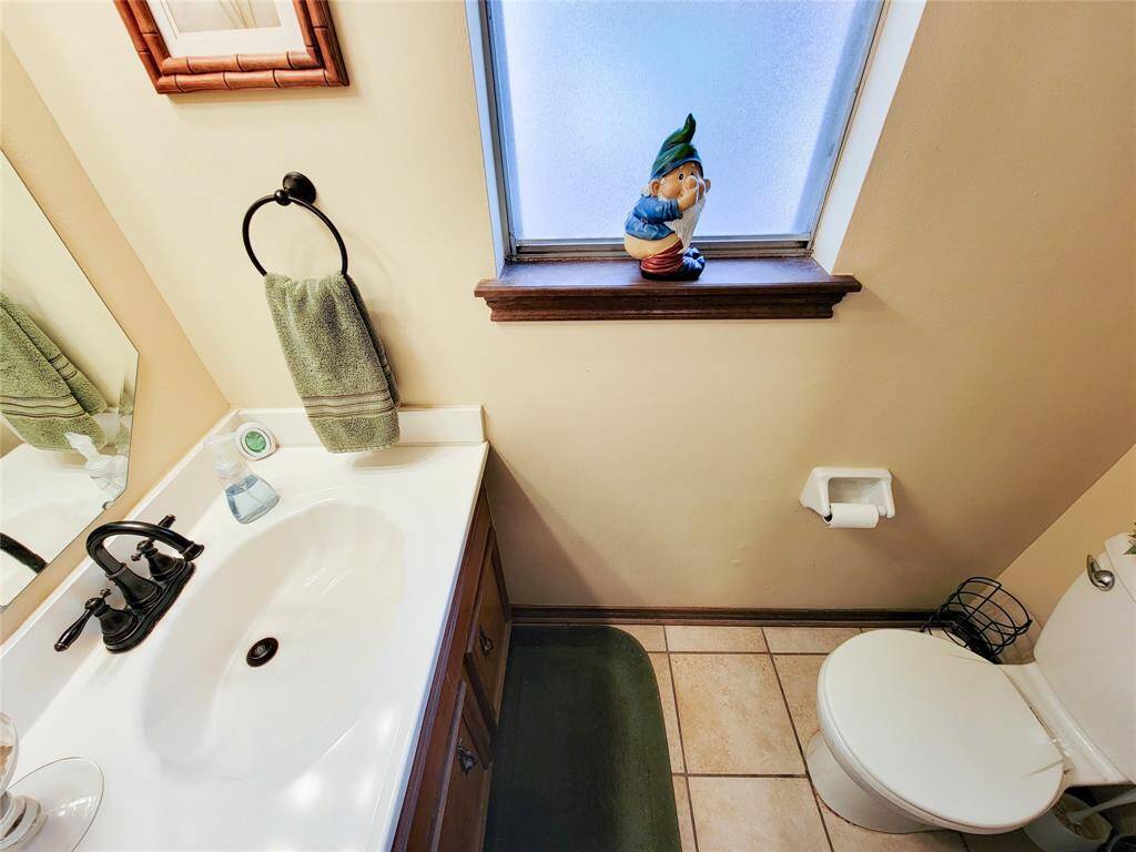 Powder room