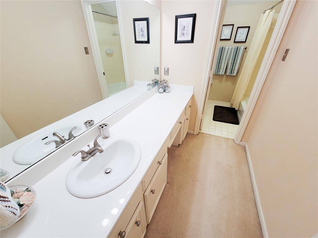 Upstairs bathroom
