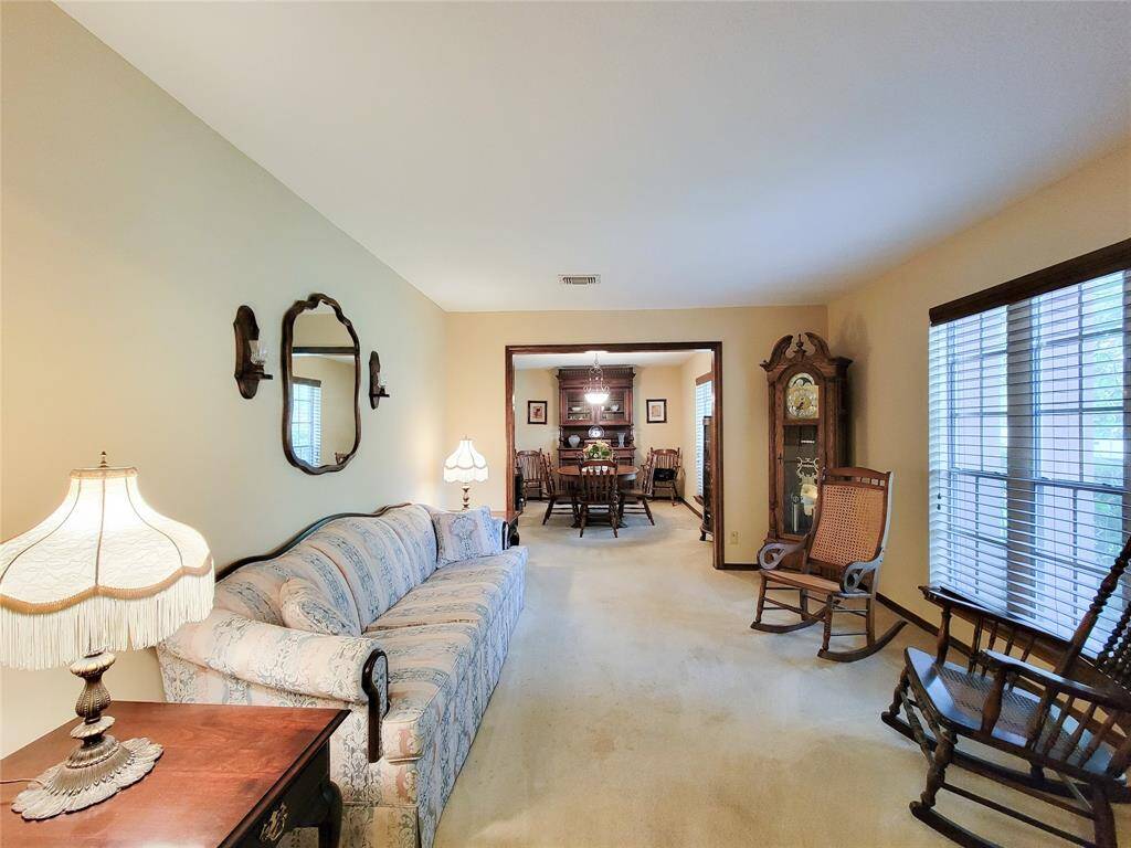 This space is perfect for a home office.
