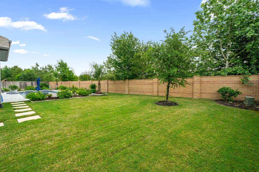 Lots of open areas for enjoyment and family fun.