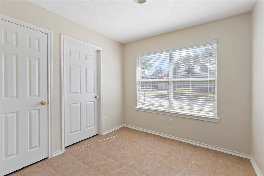 Breakfast area is awesome for a quick meal or could even be converted to a home office.