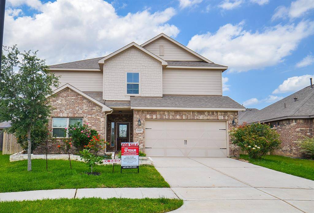 The cozy covered entrance is set back a bit, for added privacy and shelter from the elements! Inside, are 4 bedrooms and 3-1/2 baths, all gracing an 8,957 square-foot lot with 2,256 square-feet of interior living space.