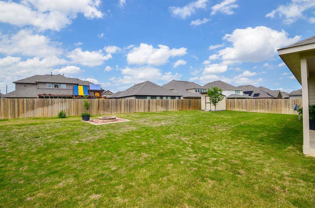 Picture a warm housewarming bash with family and friends out here when the temperatures rise!