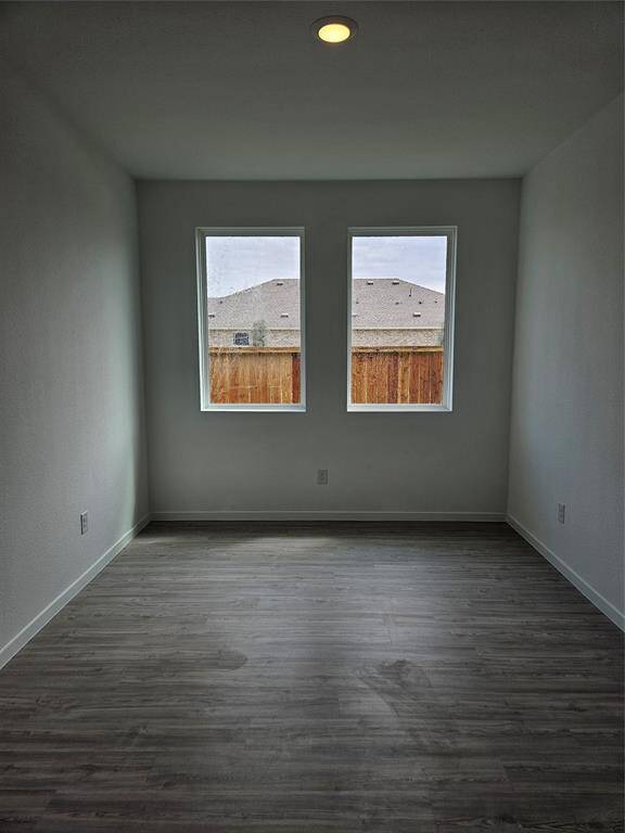 *Not actual home, pictures representative of same floorplan*