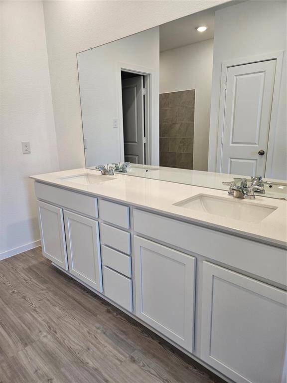 *Not actual home, pictures representative of same floorplan*
